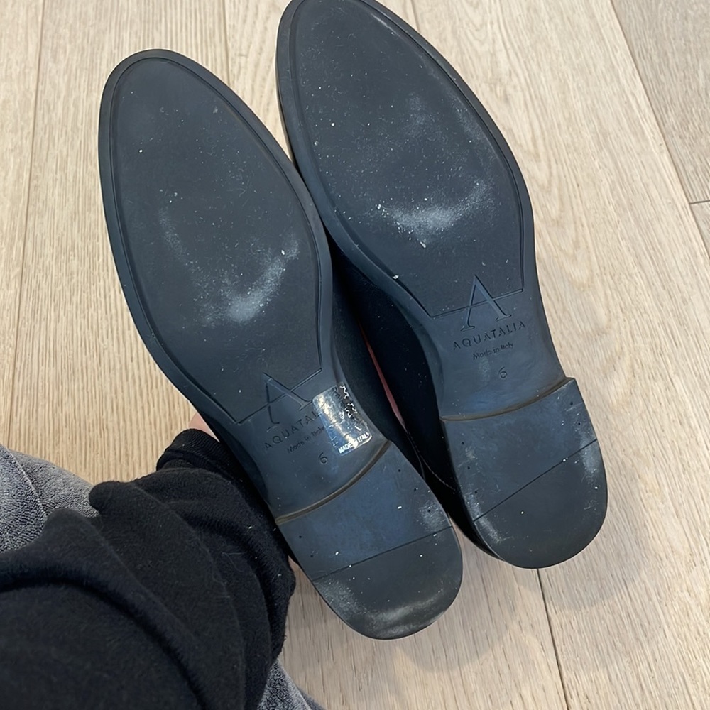 Aquatalia Emmaline Black Leather Loafers - Picture 5 of 7